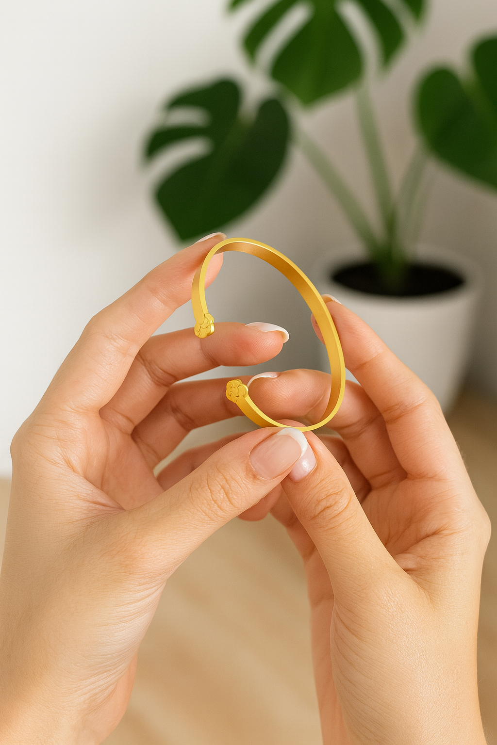 Esclava Patitas Dorada 5mm Personalizada